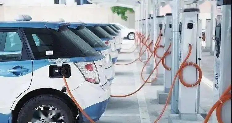 比亚迪、长征之后 又一车企汉马科技宣布专注新能源汽车： 停产燃油车插图