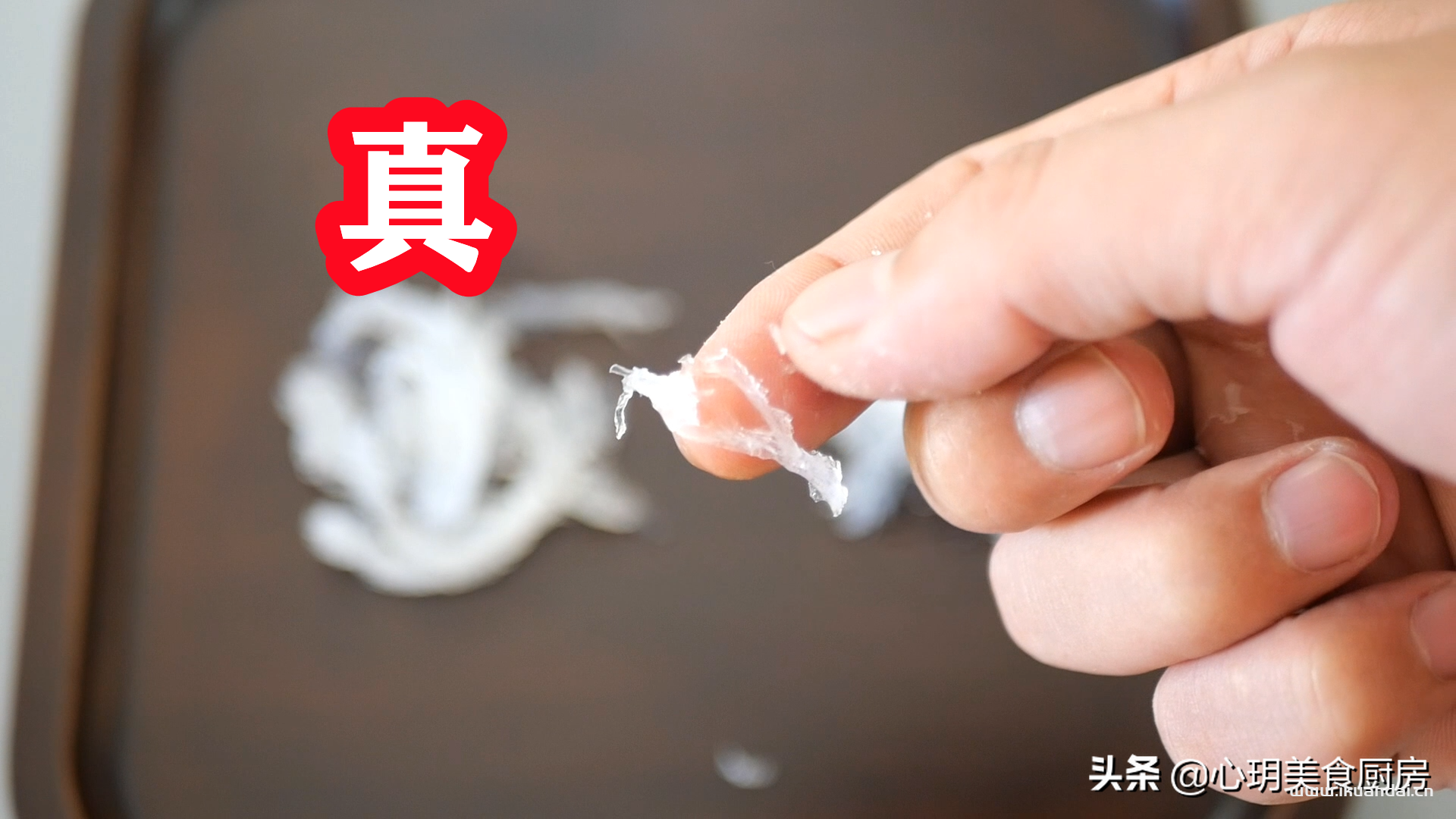 纯天然正宗燕窝一斤多少钱（鉴别真假燕窝的方法）