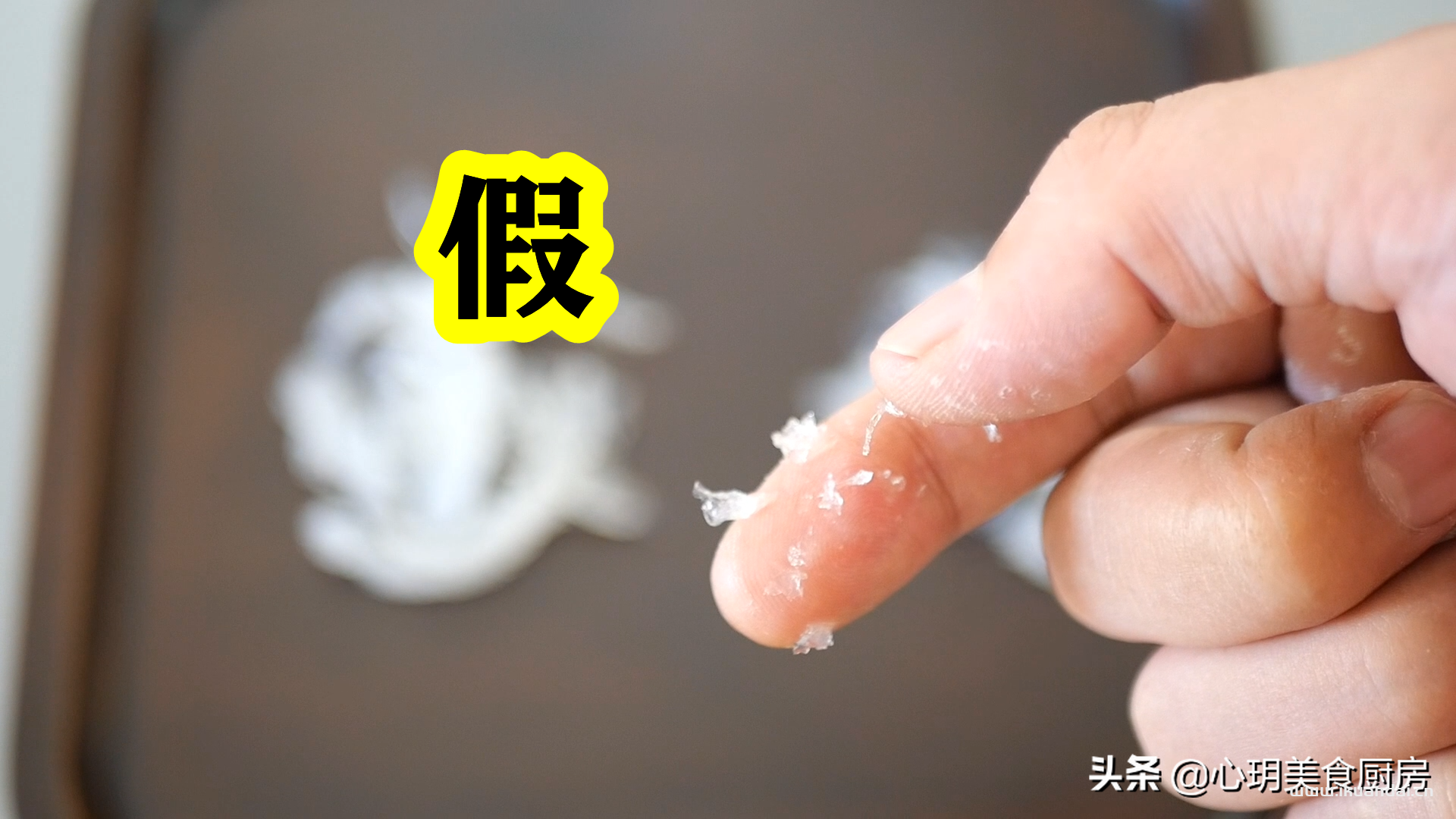 纯天然正宗燕窝一斤多少钱（鉴别真假燕窝的方法）