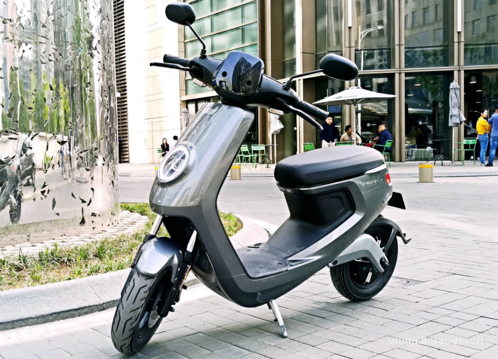 小牛、九号电动车为何那么贵？高科技还是“割韭菜”？
